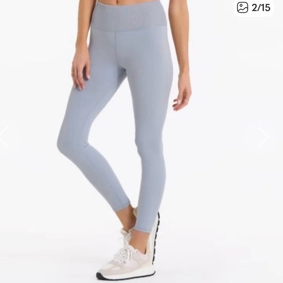 Vuori Burgundy Leggings - Picture 4 of 5